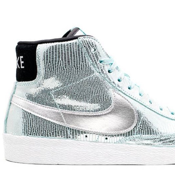 Rare! Disco Nike Blazers women's size 5.5, metallic silver/ minty fresh! - Picture 3 of 16
